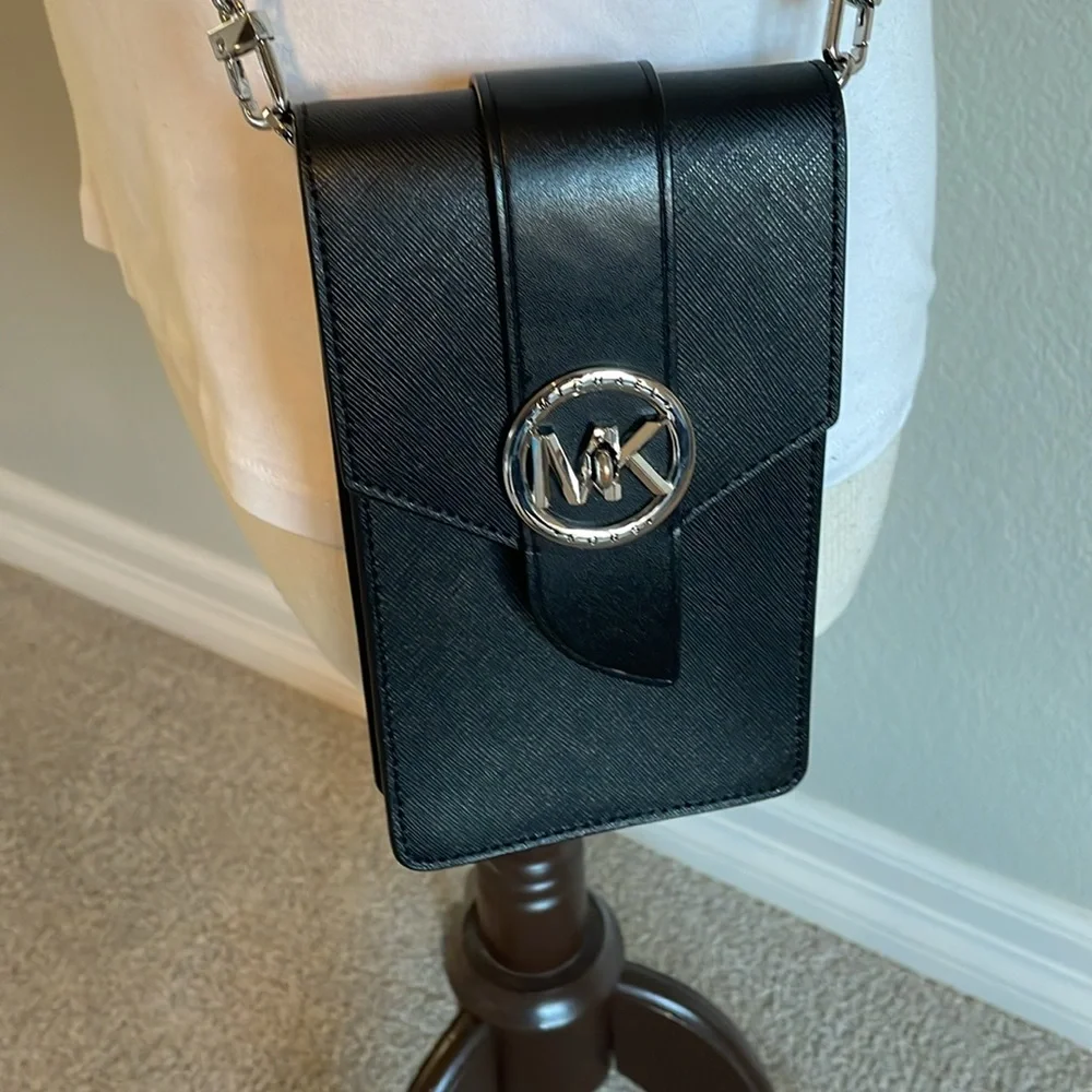 Michael Kors Carmen Small North South Phone Crossbody